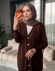 detay taş düğmeli hırka kahve 2