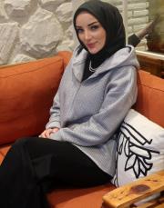 taşlı fermuarlı sweat gri 3