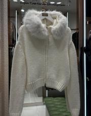 hırka kapşonlu kürklü ekru