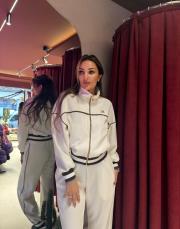 kol şeritli takım beyaz