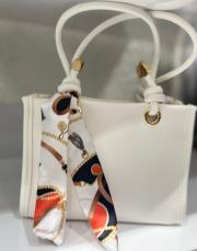 flar kare çanta beyaz