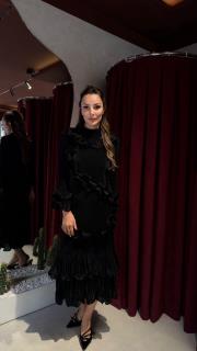 önü fırfır ithal elbise siyah 2