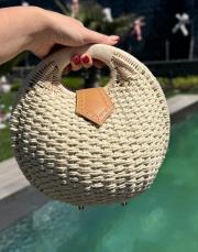 bombeli hasır çanta bej