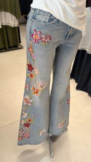 çiçek nakışlı jean pantolon mavi 4