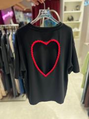 sırtı kalpli tshirt siyah 2