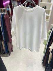 sırtı kalpli tshirt beyaz 2
