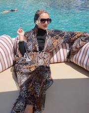 vanessa pareo gold 3