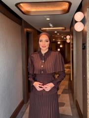 pileli blazer etekli takım kahve 2