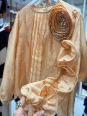 gülü taşlı gömlek altın