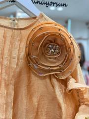 gülü taşlı gömlek altın 2