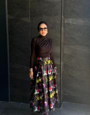 çiçek baskılı etek siyah